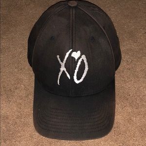 XO the weeknd cap